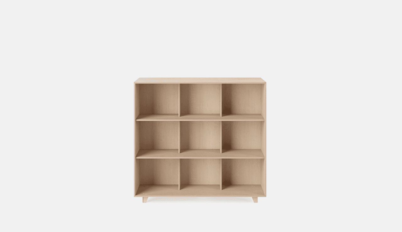 Fin Bookshelf